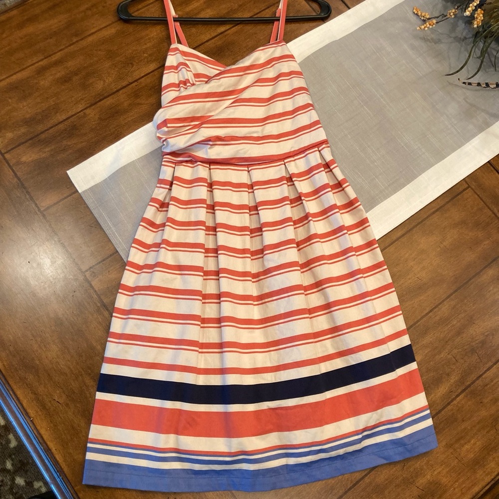 Red Camel Mini Summer Dress with Pockets.  Size Small.